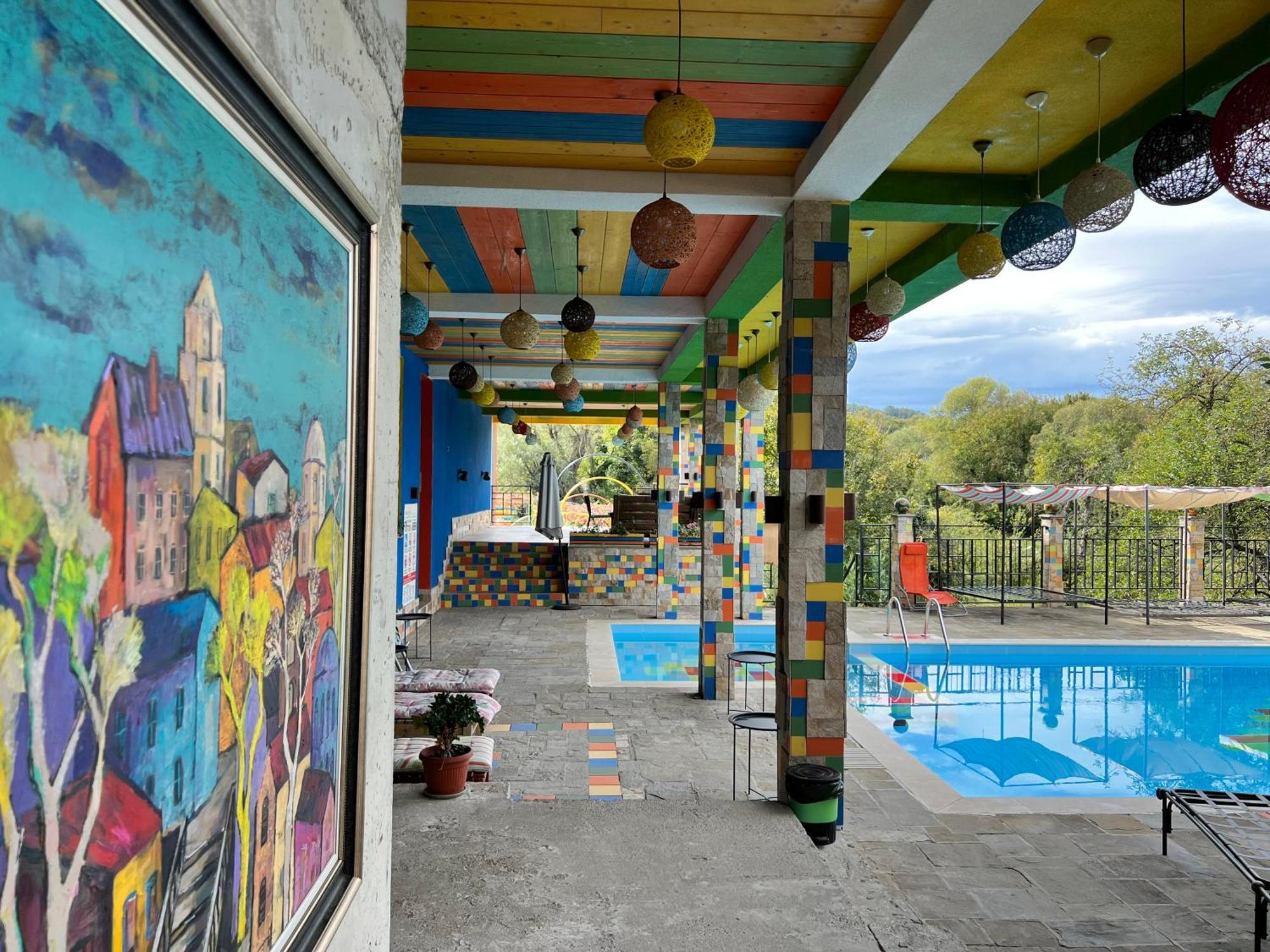 Hotel Casa Art Oreshak  Exteriör bild